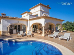 Villa Bella by HMR Holidays